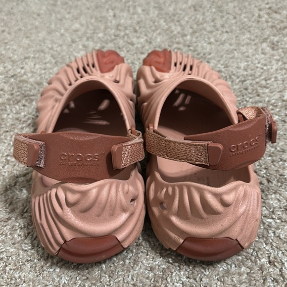 CROCS - Picture 5 of 8